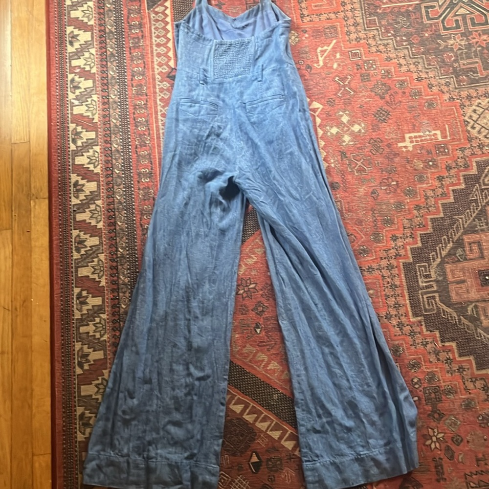 Anthropologie Elevenses
Sharlene Denim Chambray
Jumpsuit Miley Cyrus Size 4 - Picture 7 of 8